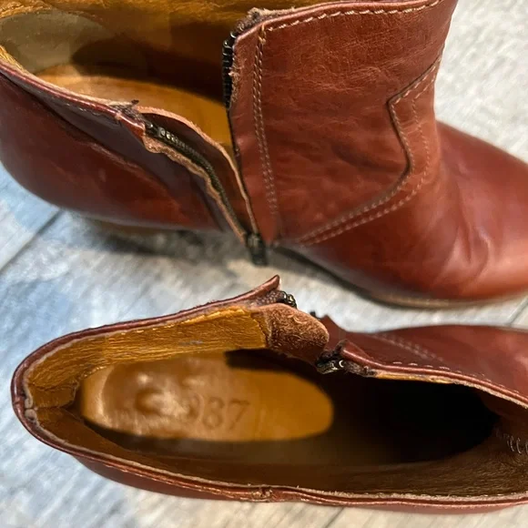 1987 | leather heeled booties - Picture 6 of 7